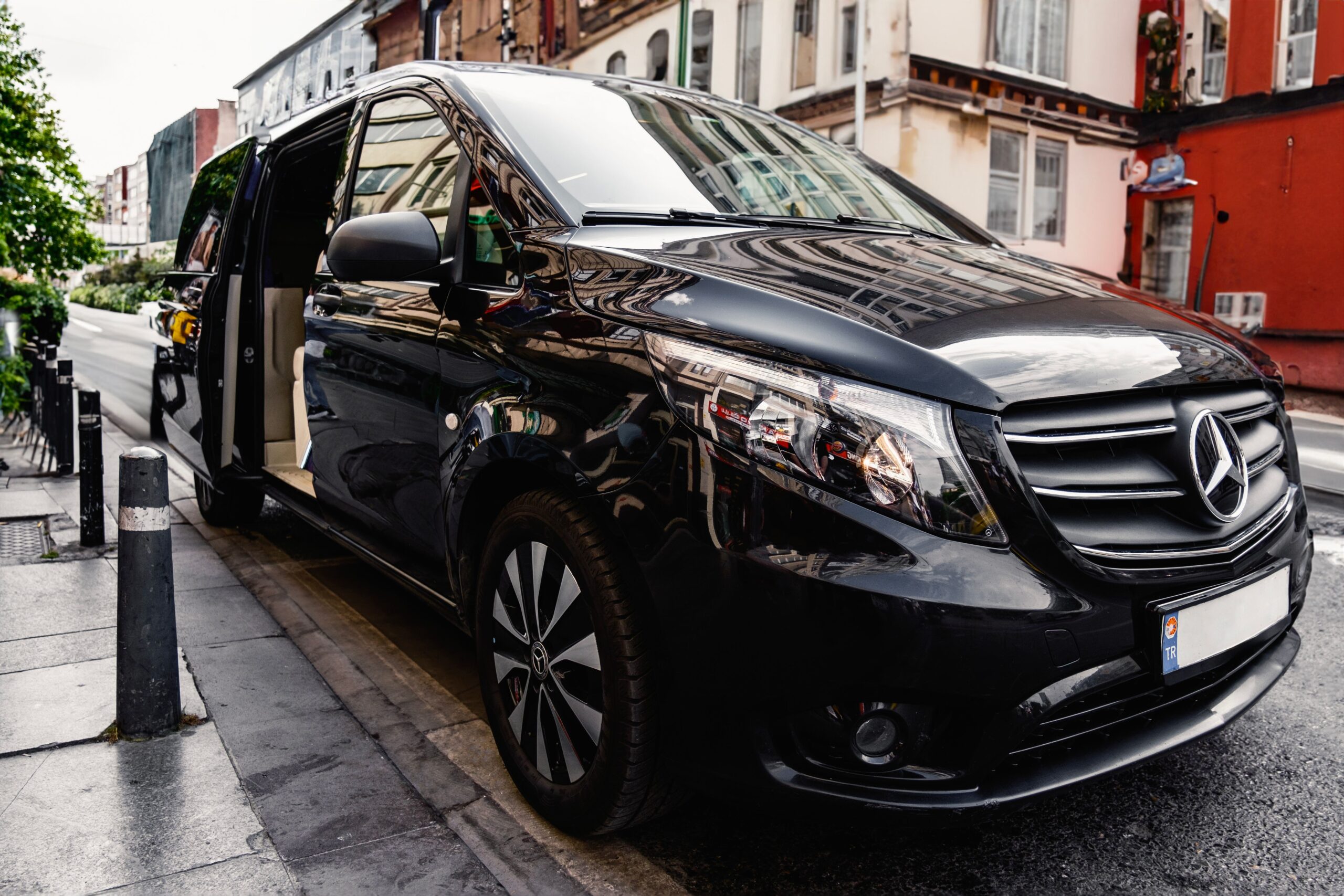 luxury corporate transport black